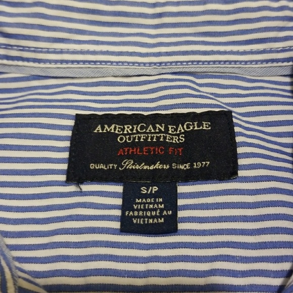 American Eagle Shirt - Picture 2 of 8